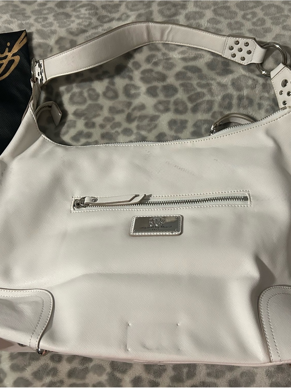 Sharif White Shoulder Bag with Silver Embellishment - Picture 6 of 7